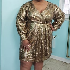 Gold long sleeve sequin dress